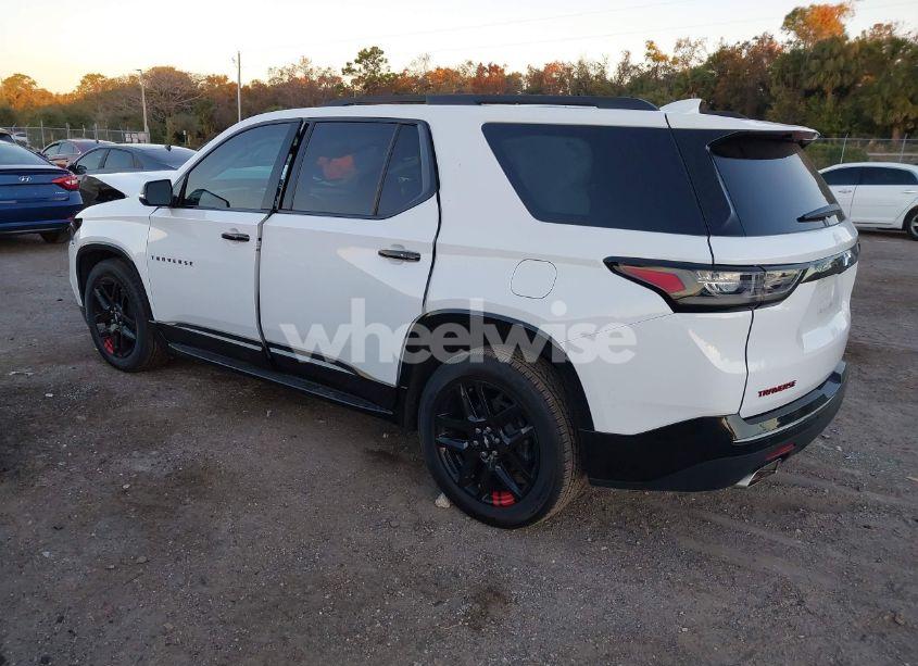 Photo 3 of 2020 Chevrolet Traverse FWD PREMIER (VIN 1GNERKKW0LJ112148)