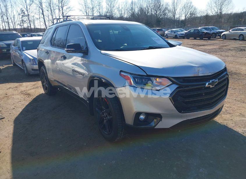 2018 Chevrolet Traverse PREMIER (VIN 1GNERKKW2JJ252537) main photo