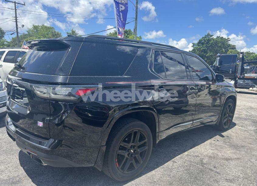 Photo 4 of 2020 Chevrolet Traverse PREMIER (VIN 1GNERKKW2LJ102589)