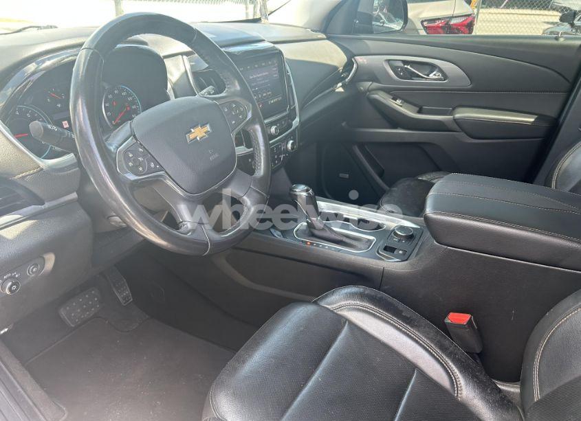 Photo 5 of 2020 Chevrolet Traverse PREMIER (VIN 1GNERKKW2LJ102589)