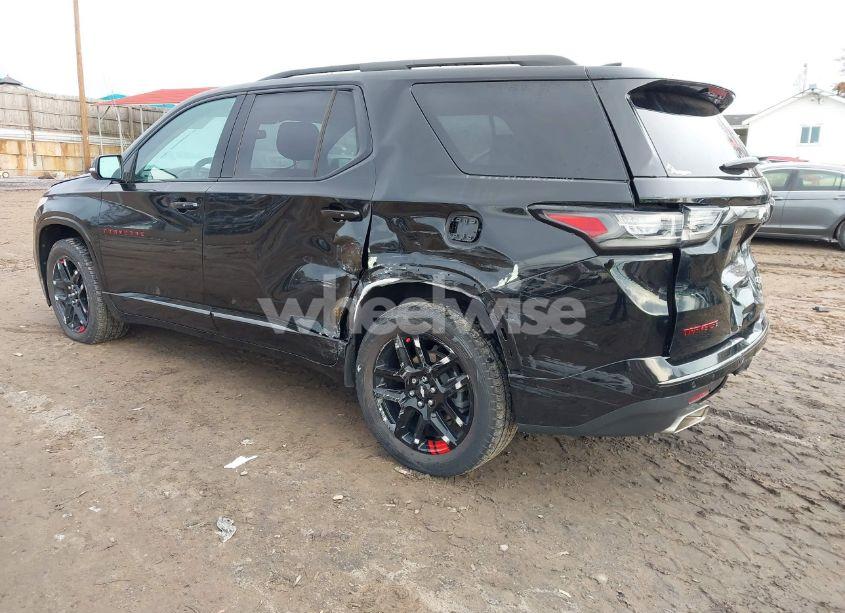 Photo 3 of 2021 Chevrolet Traverse FWD PREMIER (VIN 1GNERKKW2MJ268290)