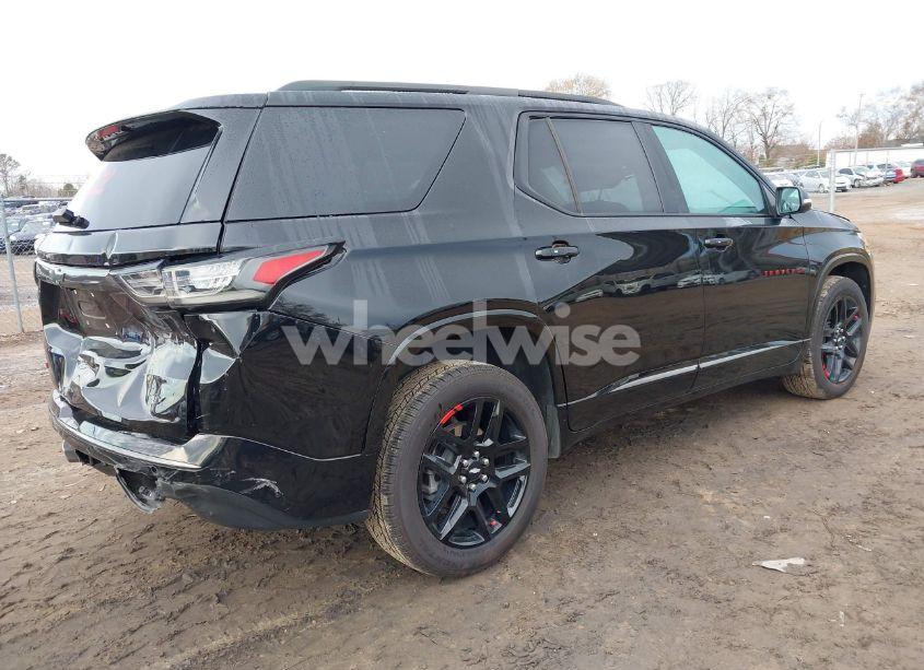 Photo 4 of 2021 Chevrolet Traverse FWD PREMIER (VIN 1GNERKKW2MJ268290)