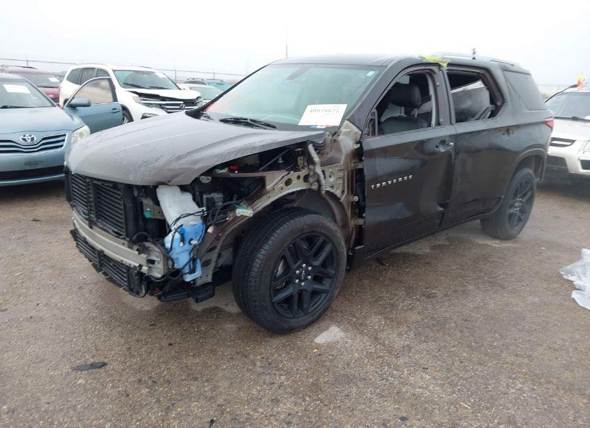 Photo 2 of 2019 Chevrolet Traverse PREMIER (VIN 1GNERKKW3KJ181009)