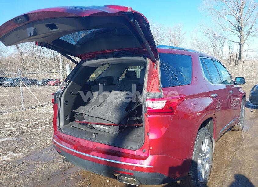 Photo 4 of 2018 Chevrolet Traverse PREMIER (VIN 1GNERKKW4JJ234959)