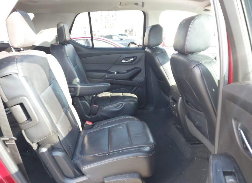 Photo 8 of 2018 Chevrolet Traverse PREMIER (VIN 1GNERKKW4JJ237568)