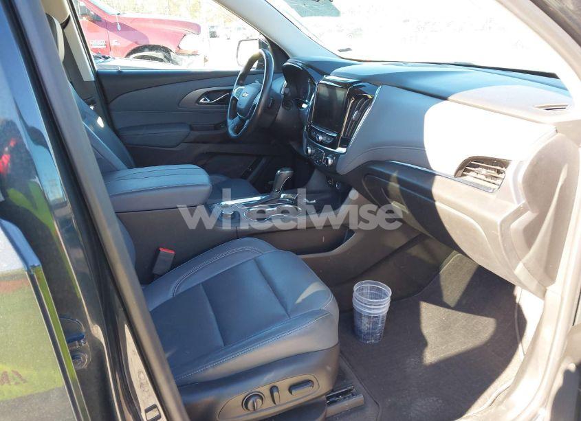 Photo 5 of 2020 Chevrolet Traverse FWD PREMIER (VIN 1GNERKKW4LJ281251)