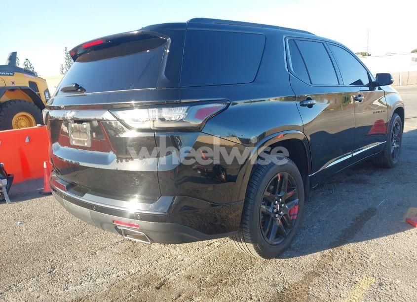 Photo 4 of 2018 Chevrolet Traverse PREMIER (VIN 1GNERKKW5JJ267646)