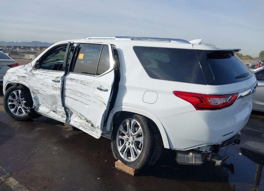 Photo 3 of 2020 Chevrolet Traverse FWD PREMIER (VIN 1GNERKKW5LJ225173)