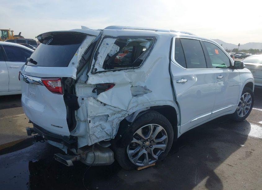 Photo 4 of 2020 Chevrolet Traverse FWD PREMIER (VIN 1GNERKKW5LJ225173)