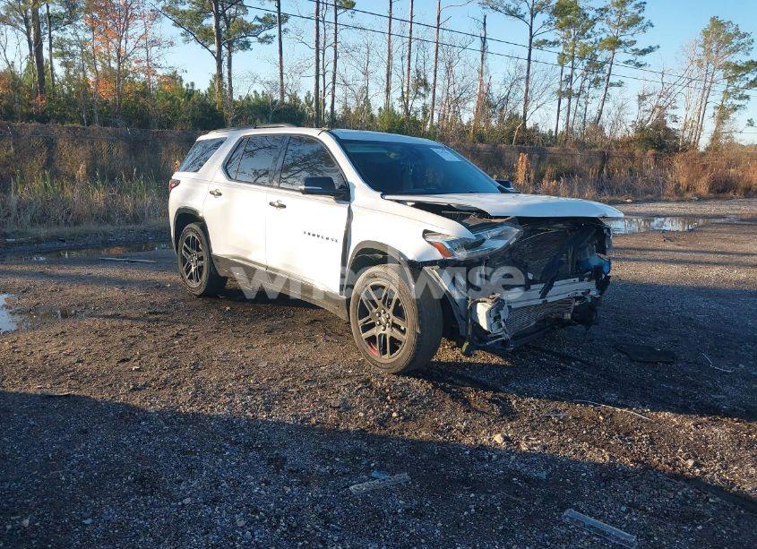 2018 Chevrolet Traverse PREMIER (VIN 1GNERKKW6JJ118517) main photo