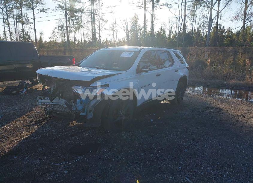 Photo 2 of 2018 Chevrolet Traverse PREMIER (VIN 1GNERKKW6JJ118517)