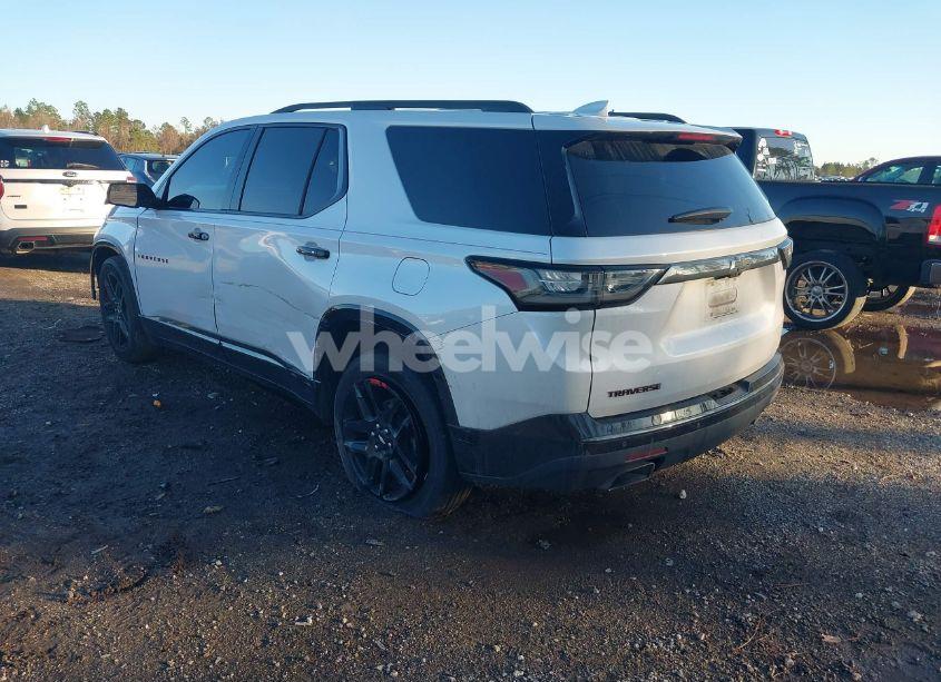 Photo 3 of 2018 Chevrolet Traverse PREMIER (VIN 1GNERKKW6JJ118517)