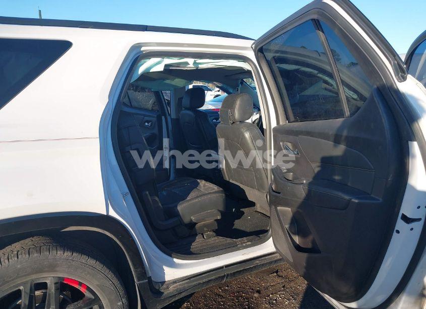 Photo 8 of 2018 Chevrolet Traverse PREMIER (VIN 1GNERKKW6JJ118517)