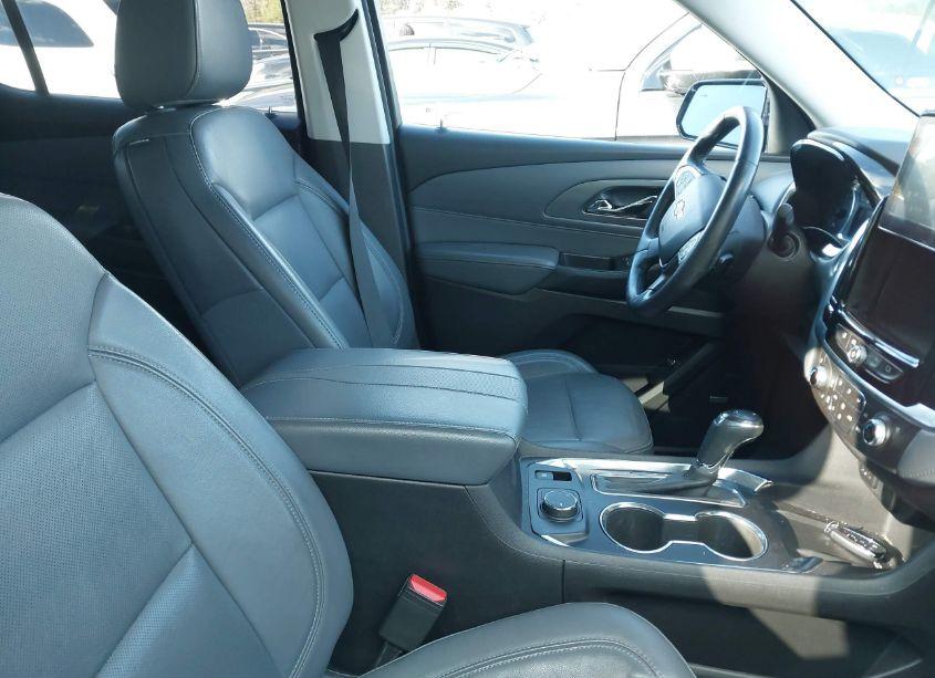 Photo 5 of 2018 Chevrolet Traverse PREMIER (VIN 1GNERKKW6JJ134023)