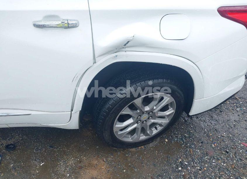 Photo 18 of 2018 Chevrolet Traverse PREMIER (VIN 1GNERKKW6JJ159391)