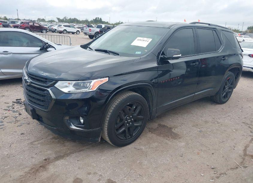 Photo 2 of 2019 Chevrolet Traverse PREMIER (VIN 1GNERKKW6KJ188410)