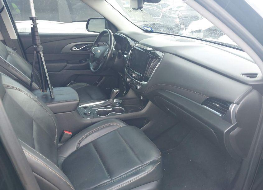 Photo 5 of 2019 Chevrolet Traverse PREMIER (VIN 1GNERKKW6KJ188410)