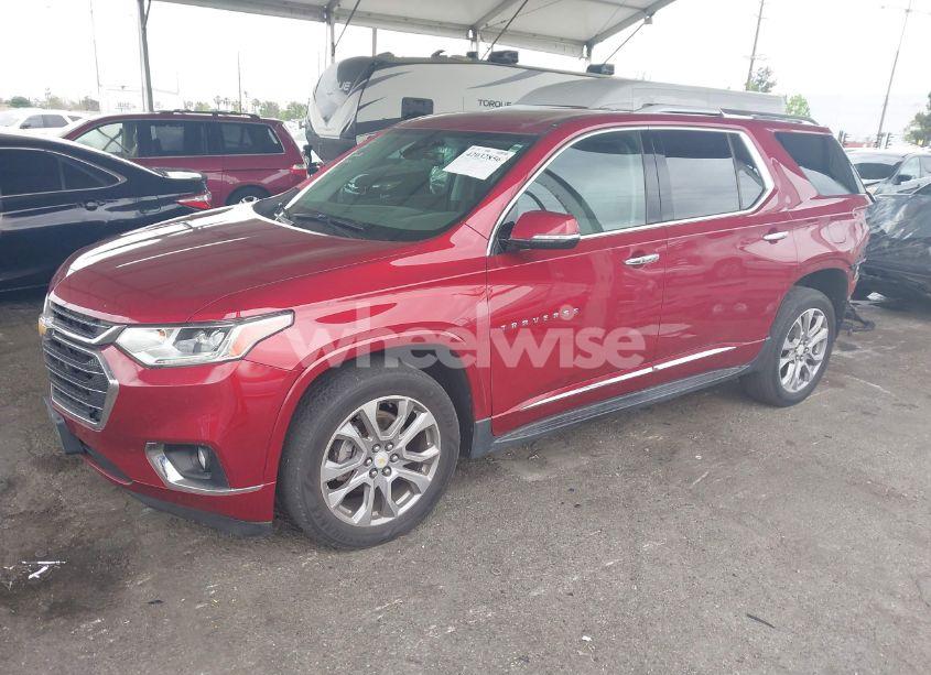 Photo 2 of 2018 Chevrolet Traverse PREMIER (VIN 1GNERKKW7JJ105095)