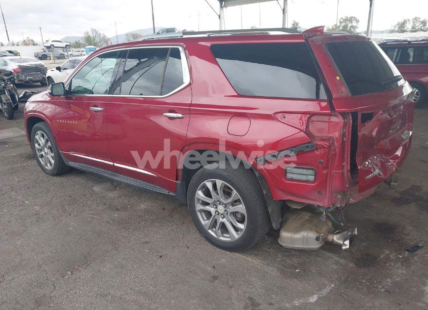 Photo 3 of 2018 Chevrolet Traverse PREMIER (VIN 1GNERKKW7JJ105095)