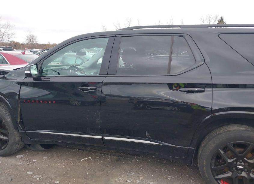 Photo 14 of 2018 Chevrolet Traverse PREMIER (VIN 1GNERKKW7JJ105341)