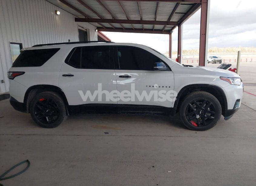 Photo 13 of 2021 Chevrolet Traverse FWD PREMIER (VIN 1GNERKKW7MJ243269)