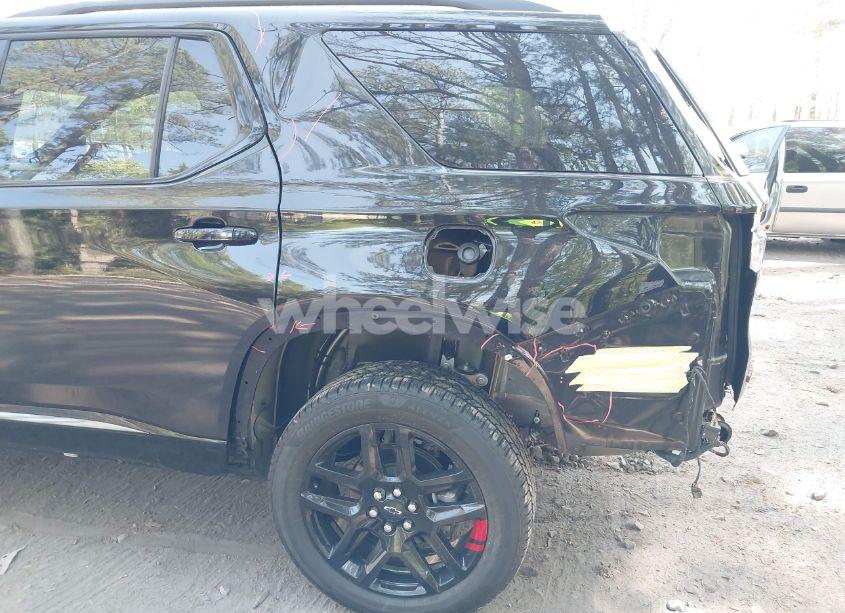 Photo 18 of 2023 Chevrolet Traverse FWD PREMIER (VIN 1GNERKKW8PJ334863)