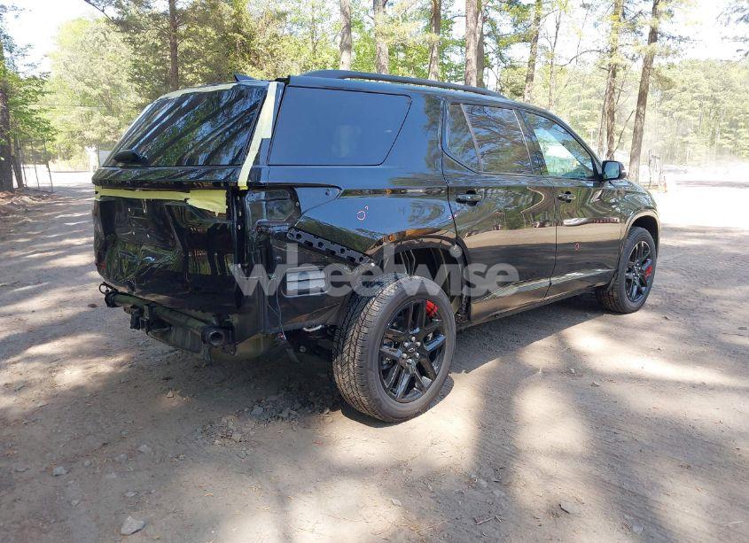 Photo 4 of 2023 Chevrolet Traverse FWD PREMIER (VIN 1GNERKKW8PJ334863)