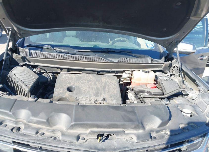 Photo 10 of 2018 Chevrolet Traverse PREMIER (VIN 1GNERKKW9JJ202833)