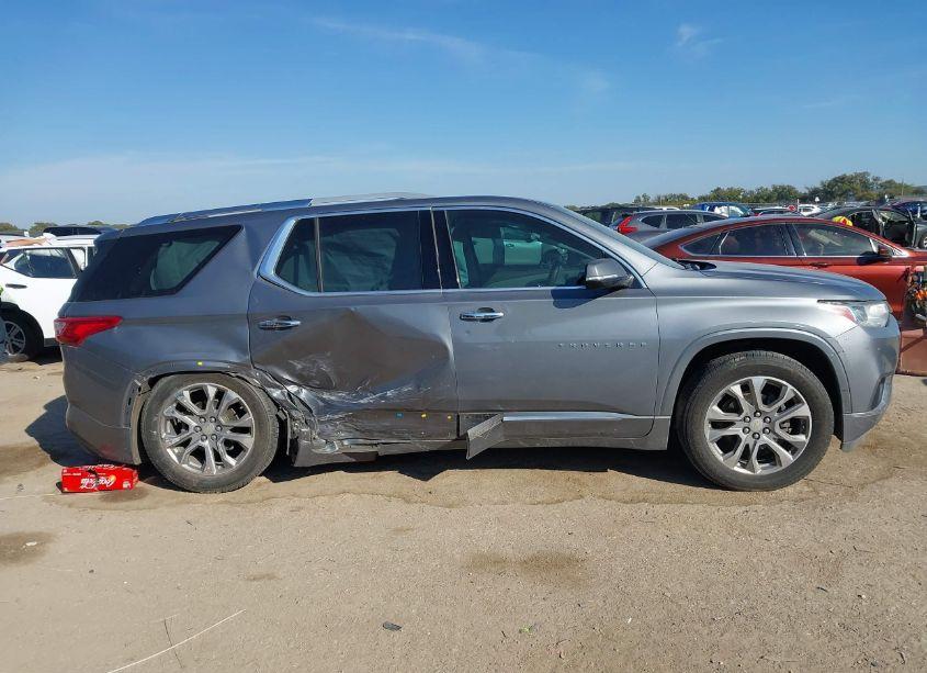 Photo 13 of 2018 Chevrolet Traverse PREMIER (VIN 1GNERKKW9JJ202833)