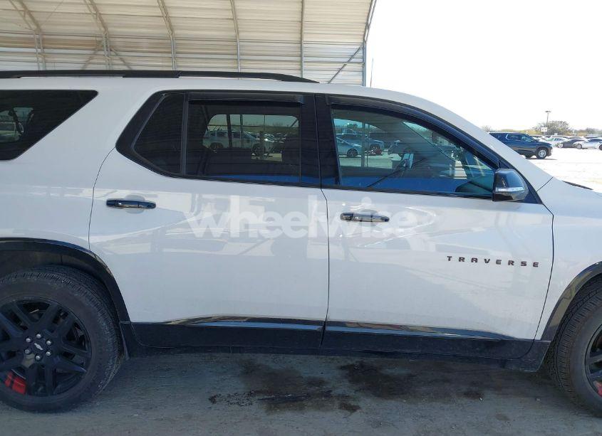 Photo 13 of 2018 Chevrolet Traverse PREMIER (VIN 1GNERKKW9JJ251384)