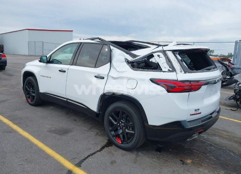 Photo 3 of 2023 Chevrolet Traverse FWD PREMIER (VIN 1GNERKKW9PJ326416)