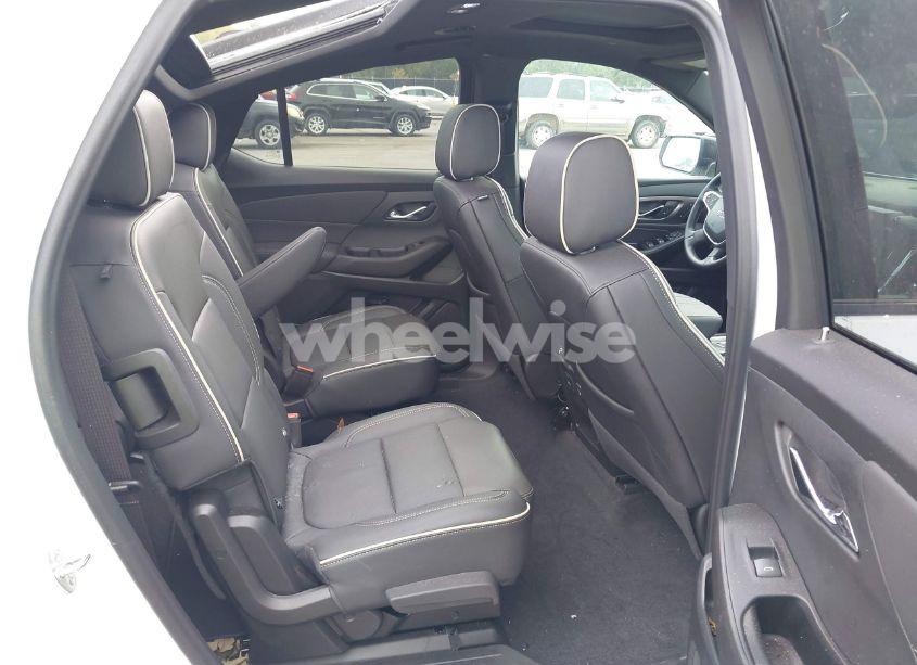Photo 8 of 2023 Chevrolet Traverse FWD PREMIER (VIN 1GNERKKW9PJ326416)