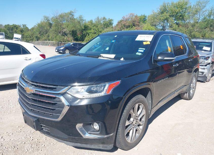 Photo 2 of 2018 Chevrolet Traverse PREMIER (VIN 1GNERKKWXJJ115295)