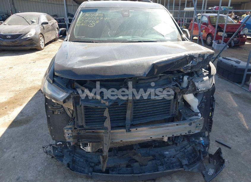 Photo 13 of 2023 Chevrolet Traverse FWD PREMIER (VIN 1GNERKKWXPJ320463)