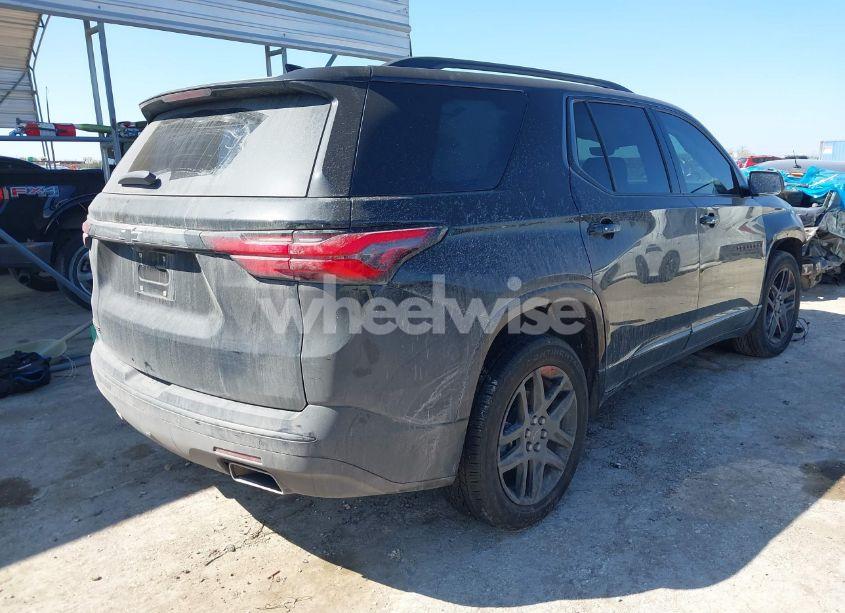 Photo 4 of 2023 Chevrolet Traverse FWD PREMIER (VIN 1GNERKKWXPJ320463)