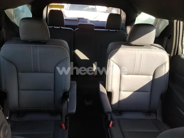 Photo 3 of 2025 CHEVROLET TRAVERSE HIGH COUNTRY (VIN 1GNERKRS2SJ159456)