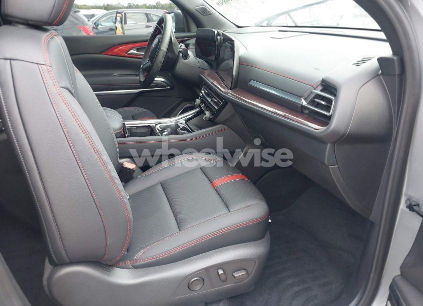 Photo 5 of 2024 Chevrolet Traverse FWD RS (VIN 1GNERLKS2RJ207760)