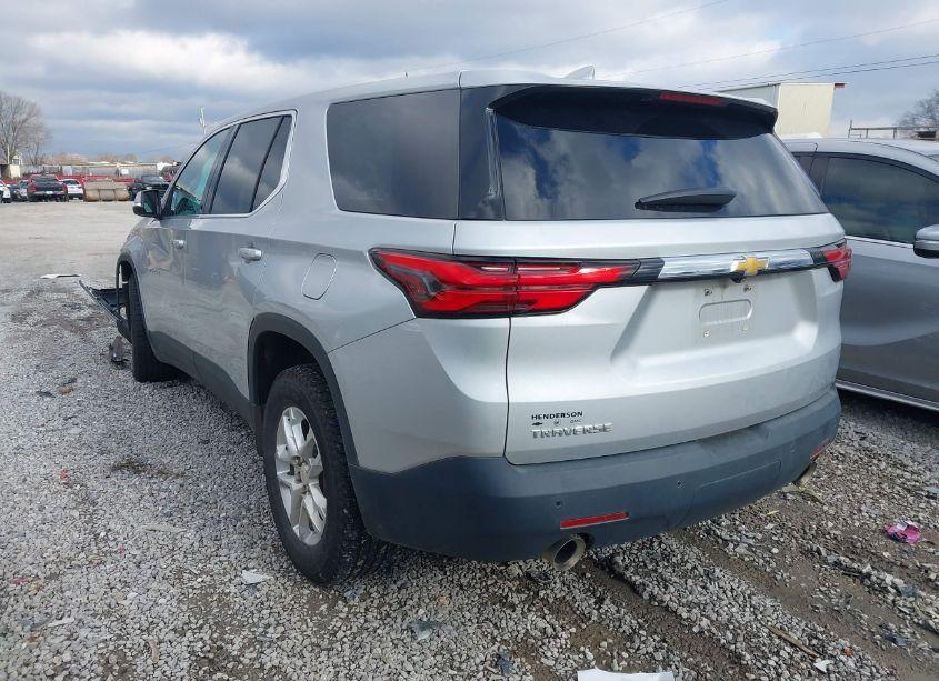Photo 3 of 2022 Chevrolet Traverse FWD 1FL (VIN 1GNERLKW7NJ172453)