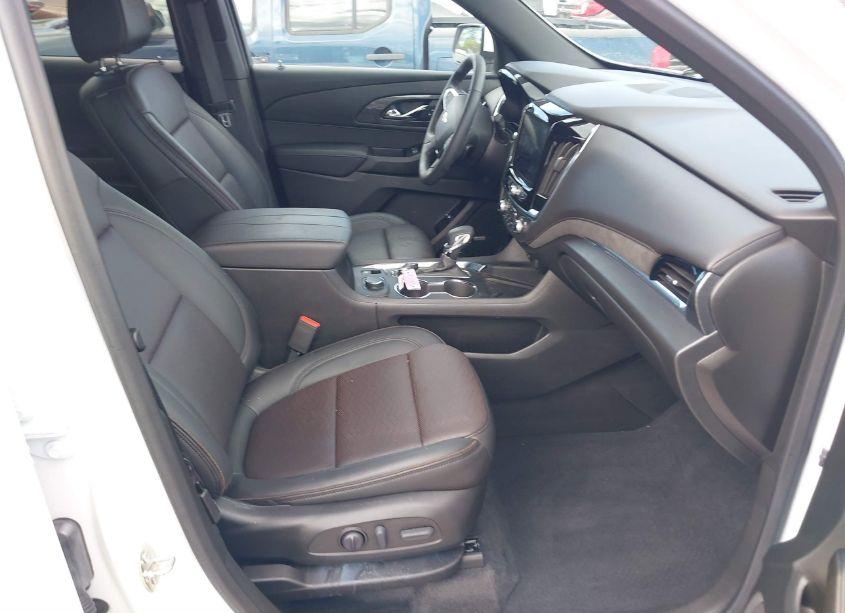 Photo 5 of 2023 Chevrolet Traverse FWD HIGH COUNTRY (VIN 1GNERNKW8PJ182648)