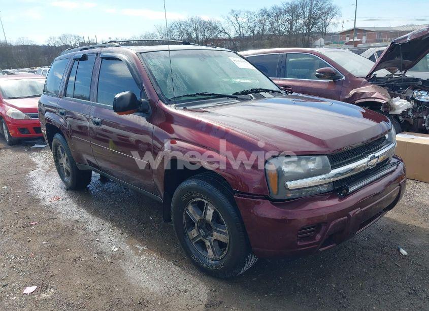 2006 Chevrolet Trailblazer LS (VIN 1GNES13M462204650) main photo