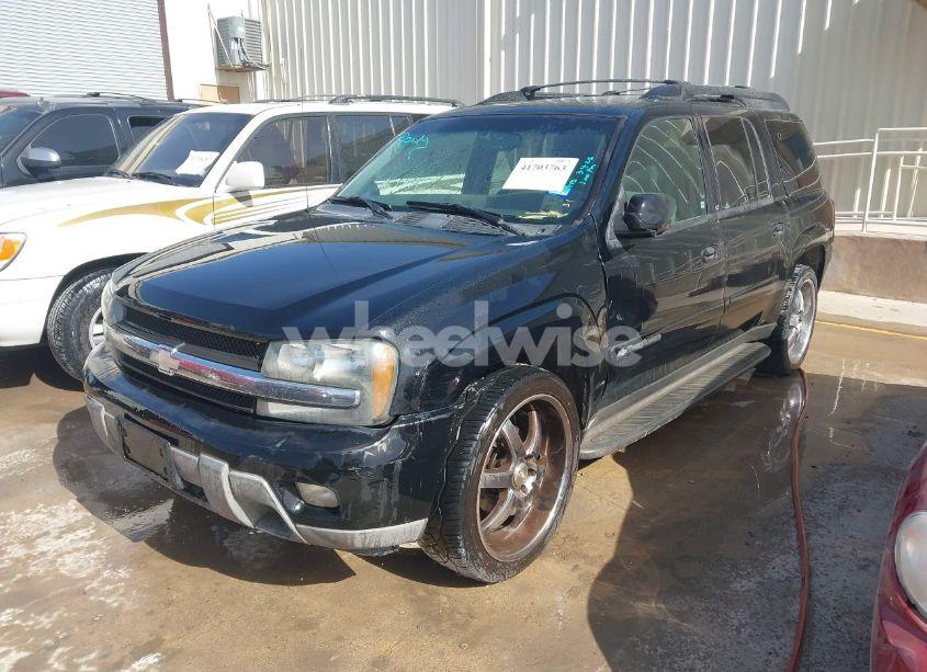Photo 2 of 2003 Chevrolet Trailblazer EXT LT (VIN 1GNES16S236107834)