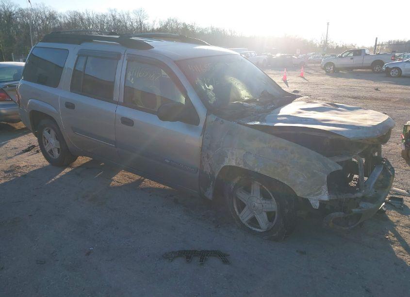 2002 Chevrolet Trailblazer EXT LT (VIN 1GNES16S426122107) main photo