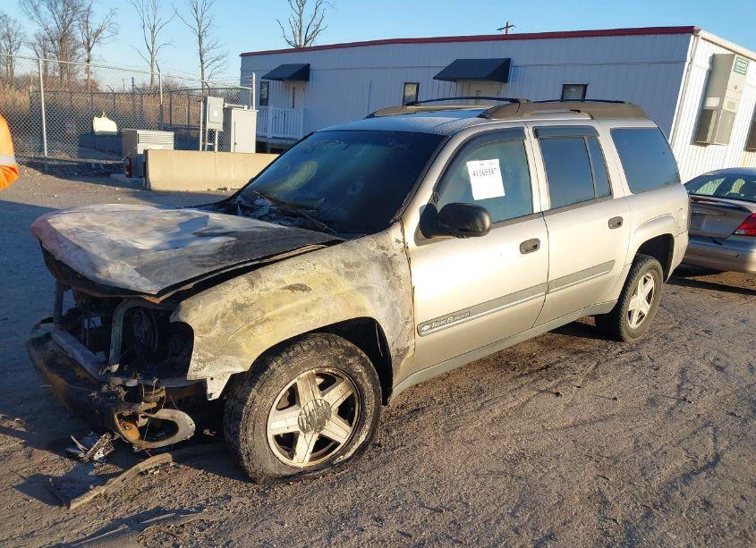 Photo 2 of 2002 Chevrolet Trailblazer EXT LT (VIN 1GNES16S426122107)