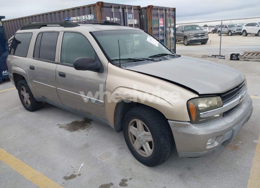 2003 Chevrolet Trailblazer EXT LT (VIN 1GNES16S436110265) main photo
