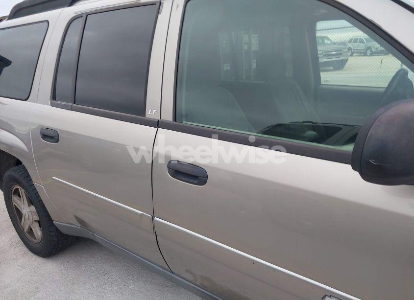 Photo 6 of 2003 Chevrolet Trailblazer EXT LT (VIN 1GNES16S436110265)