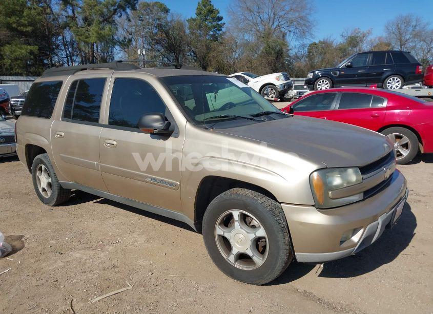 2004 Chevrolet Trailblazer EXT LT (VIN 1GNES16S746135811) main photo
