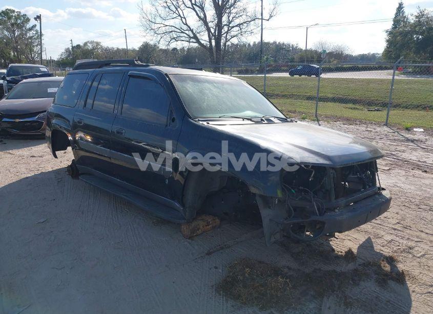 2004 Chevrolet Trailblazer EXT LS (VIN 1GNES16S946108920) main photo