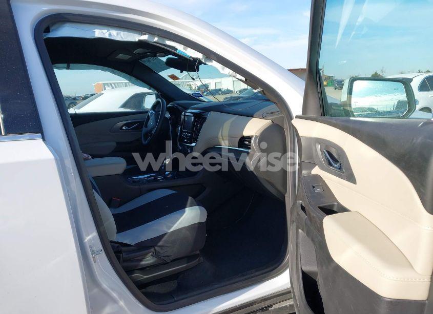 Photo 5 of 2024 Chevrolet Traverse LIMITED FWD LS (VIN 1GNESTKW5RJ139963)