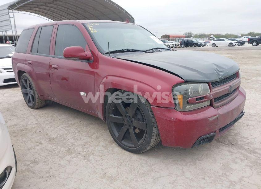 2007 Chevrolet Trailblazer SS (VIN 1GNET13H272128900) main photo