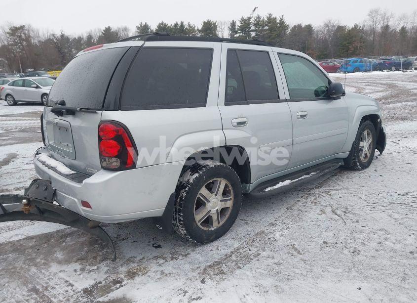 Photo 4 of 2007 Chevrolet Trailblazer LT (VIN 1GNET13M172214034)